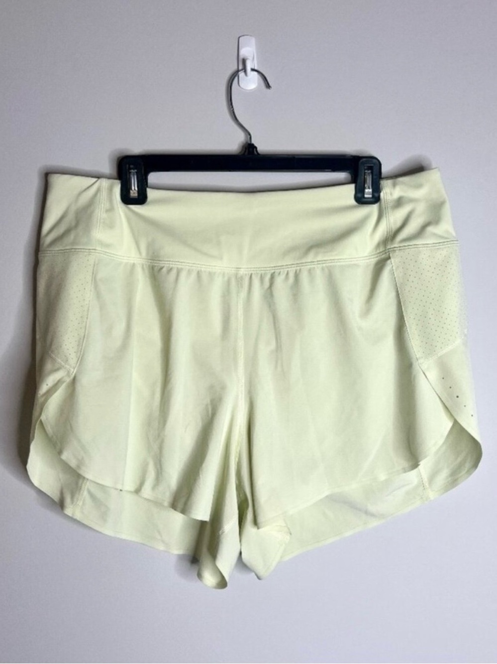 Athleta Soft Yellow Running Shorts